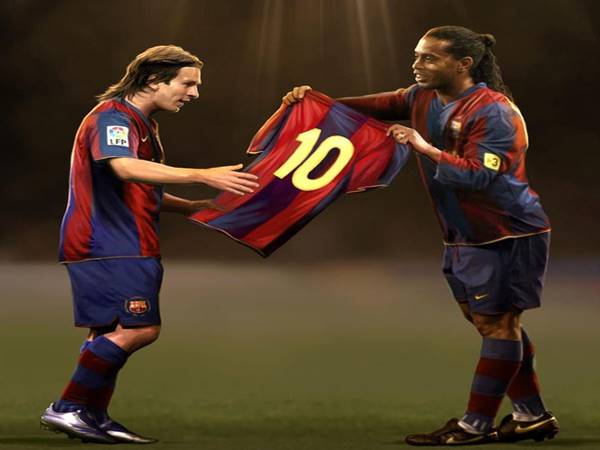 Bóng đá QT 9/8: Sau Messi, ai sẽ mặc áo số 10 tại Barcelona
