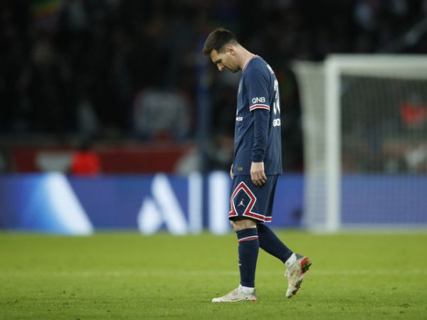 Tin bóng đá chiều 4/12: Lý do Messi gặp khó ở PSG