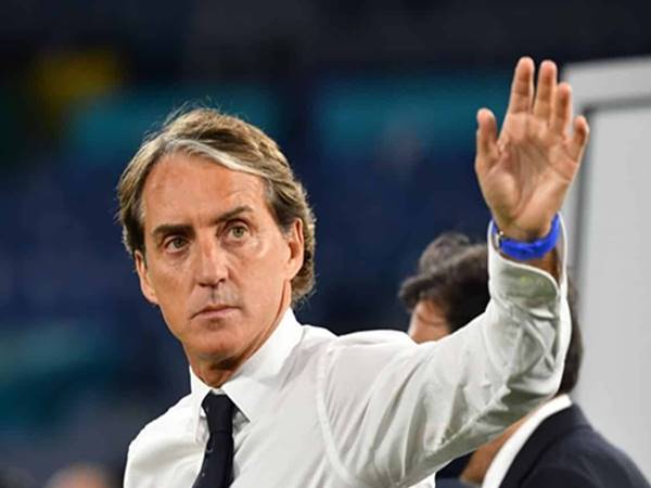 Bóng đá Quốc Tế ngày 27/1: Mancini có thể dẫn dắt Quỷ đỏ