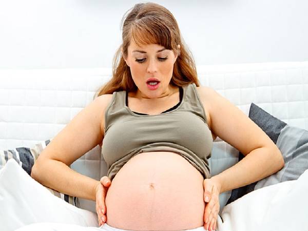 Phụ nữ mang thai mơ thấy máu báo hiệu điều bất ngờ gì