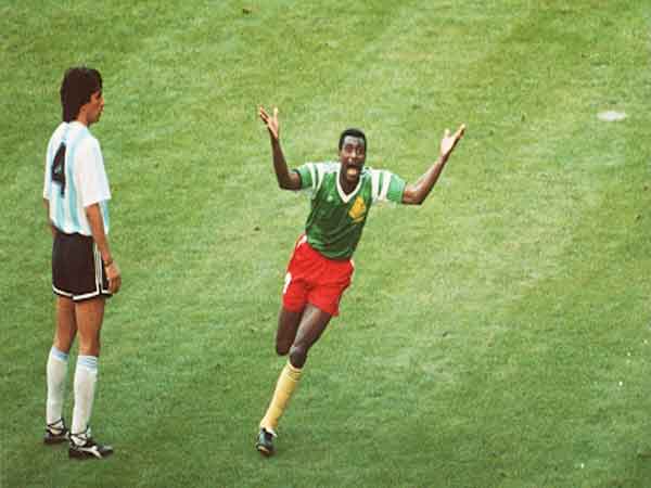 Cameroon 1 -0 Argentina (Vòng bảng World Cup 1990)