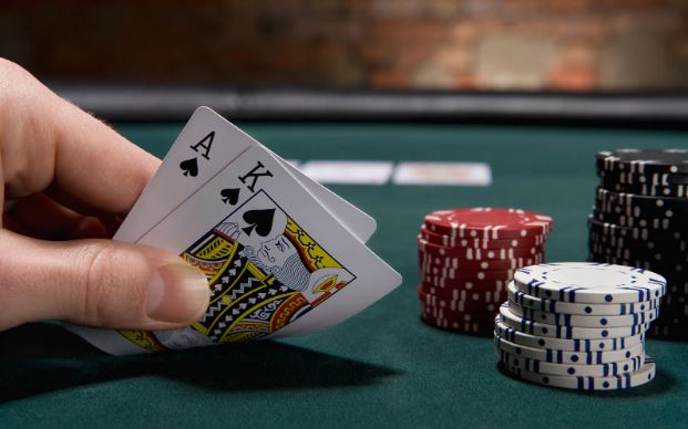 Poker rất thú vị và không hề khó chơi như bạn tưởng