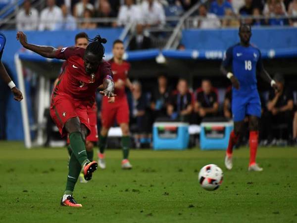 Trận chung kết Euro 2016 giữa Bồ Đào Nha và Pháp