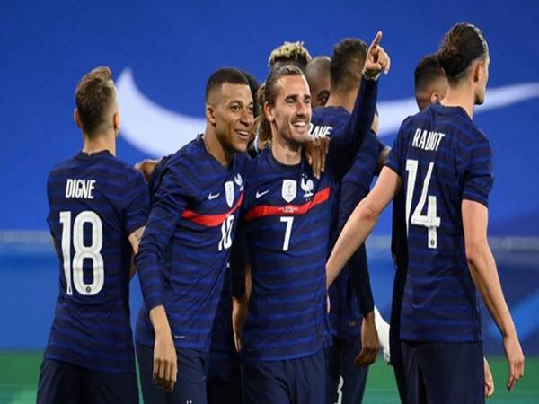Trận đối đầu kịch tính giữa Pháp vs Thụy Sĩ