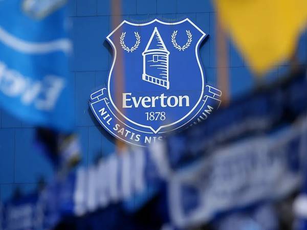 Bóng đá quốc tế 1/4: Everton lỗ gần trăm triệu bảng
