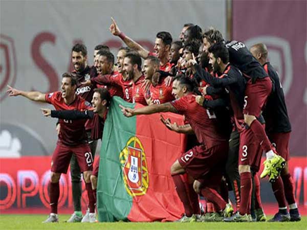 Hàng tiền vệ trong đội hình Bồ Đào Nha vô địch Euro 2016