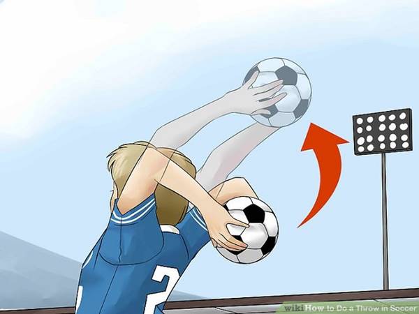 Tìm hiểu luật ném biên trong bóng đá chuyên nghiệp