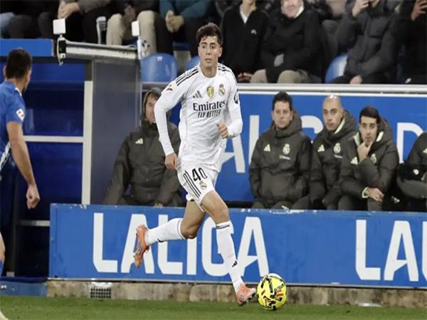 Tự tin hơn sau giờ nghỉ và lời khen từ Xabi Alonso