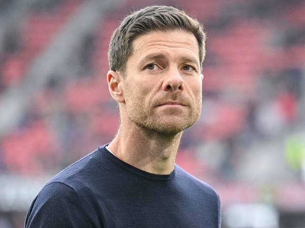 Tin Liverpool: Arne Slot có thể bị thay thế bởi Xabi Alonso