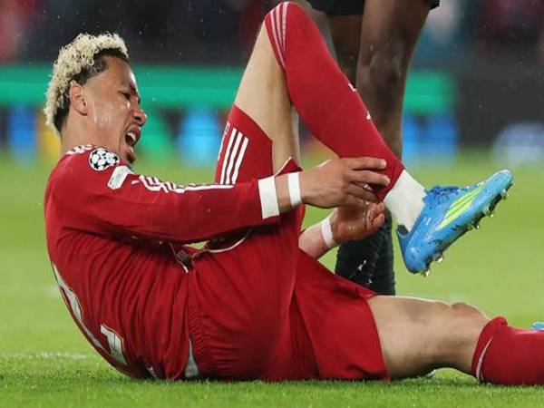 Tin Liverpool: Ekitike chấn thương nặng phải nghỉ thi đấu dài hạn